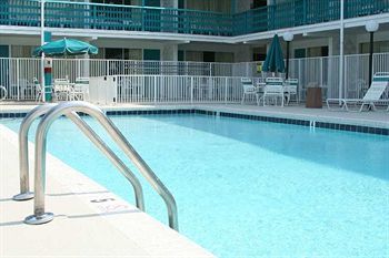 Dunes Court Ocean Stadt